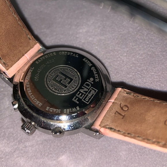 Authentic FENDI Orologi Zucca Chronograph Mother of Pearl Pink Dial 4500L Watch - Picture 6 of 13